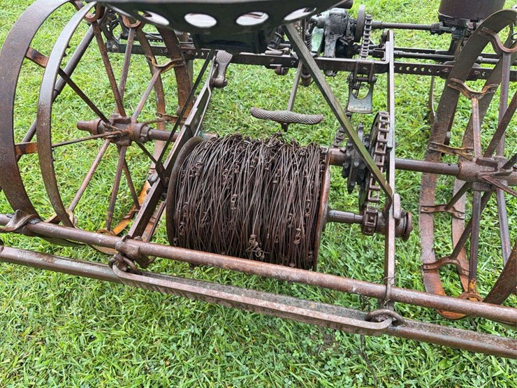 john-deere-two-row-planter-image-23
