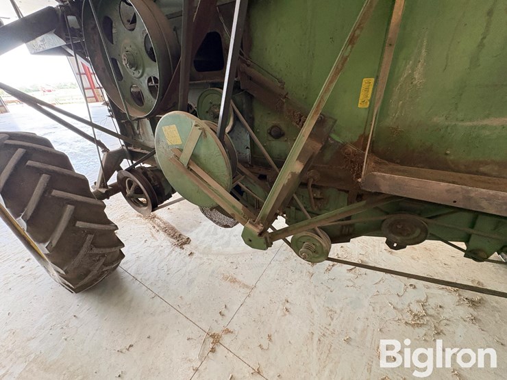 1955-john-deere-55-image-12