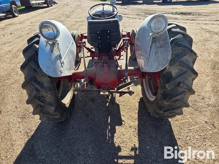 ford-8n-image-6