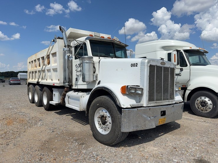 1996-peterbilt-357-image-2