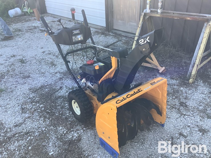cub-cadet-2x-524-swe-snow-blower-image-3