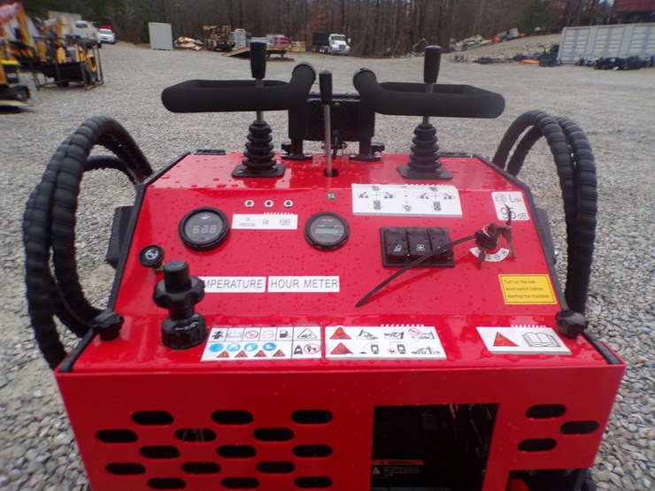 #794-•-walk-behind-track-loader---ysrt14-image-9