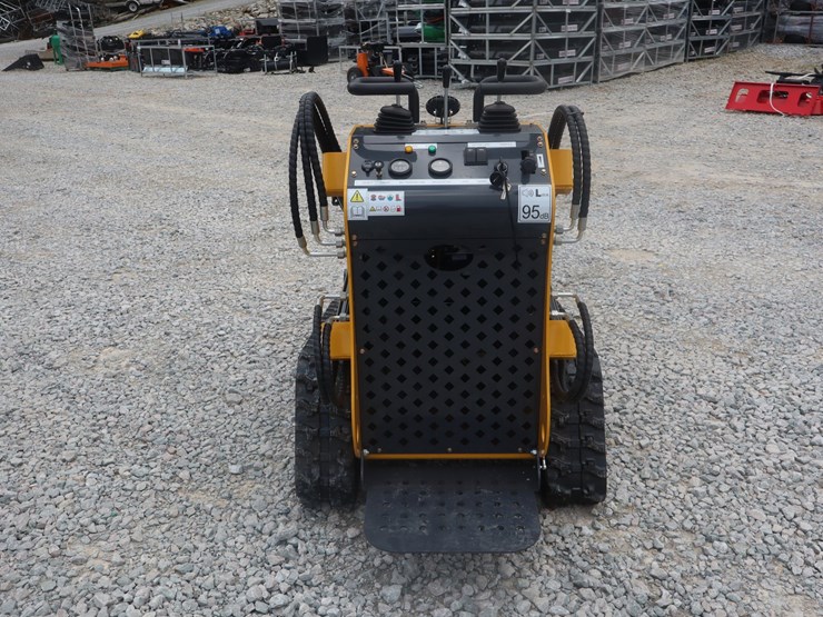 #1392-•-walk-behind-track-loader---ssl60-image-4