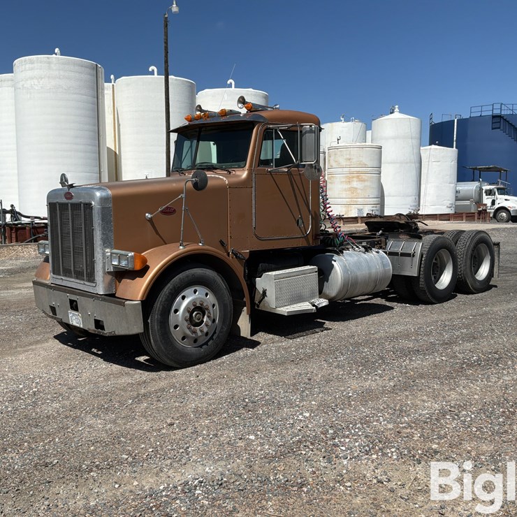 1992 PETERBILT 378
