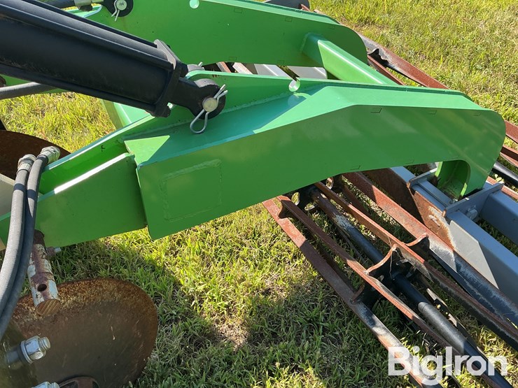 patriot-pivot-track-closer-image-15