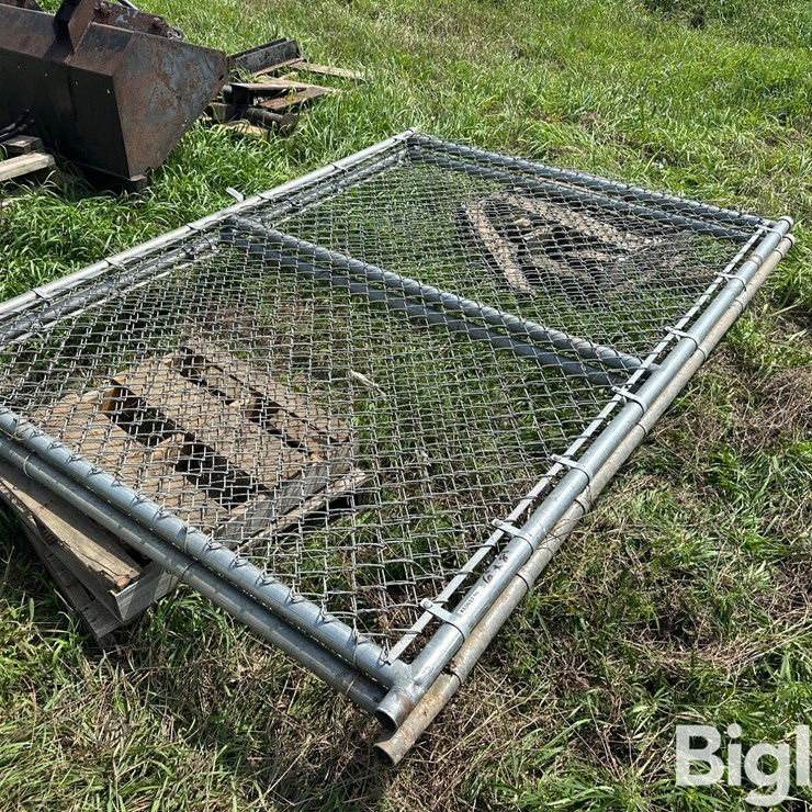 Chain Link Fence Gates