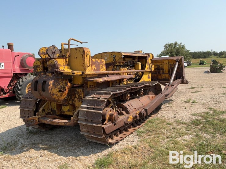 1947-caterpillar-d8-image-5