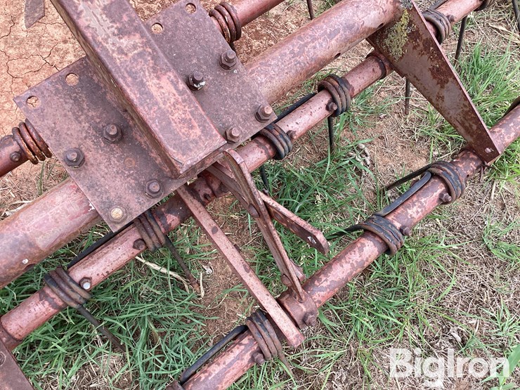 krause-16’-4-row-chisel-image-18