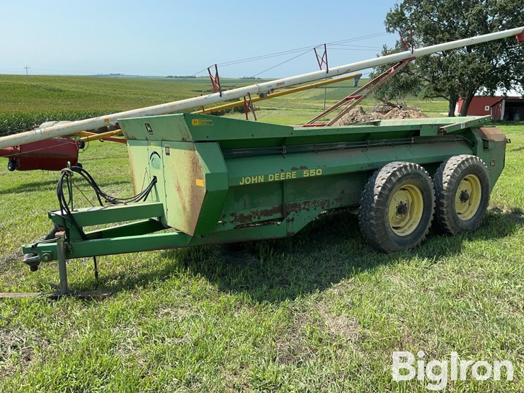 john-deere-550-image-1
