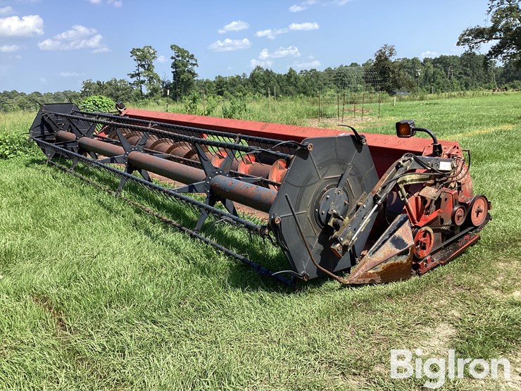 case-ih-1010-image-1