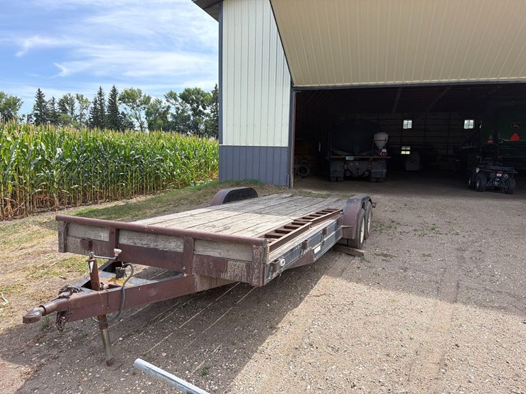 1996-car-trailer-image-2