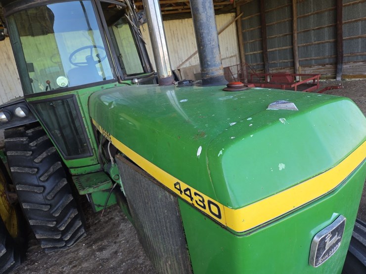john-deere-4430-image-42