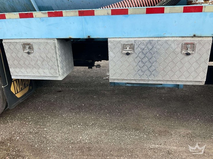 2005-sterling-l7500-image-25