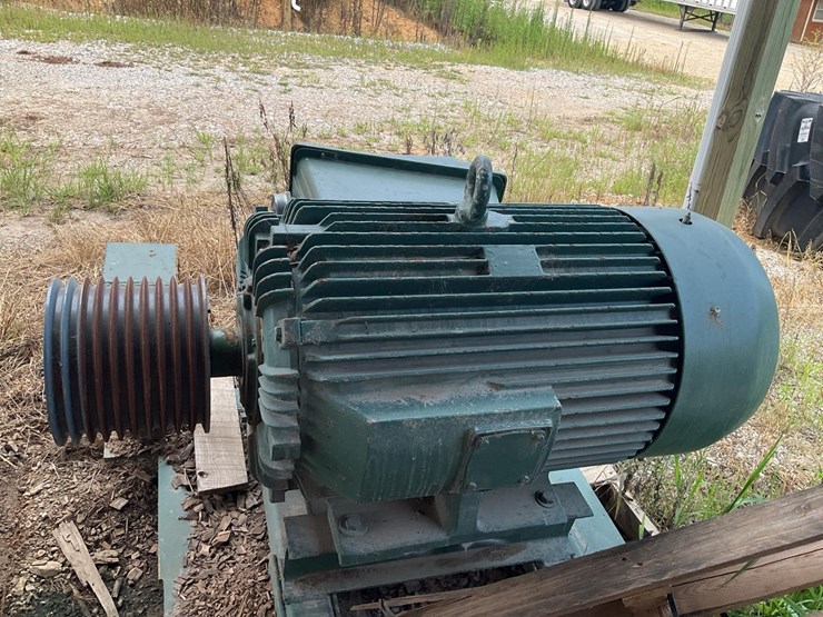#171-•-toshiba-electric-motor-image-3