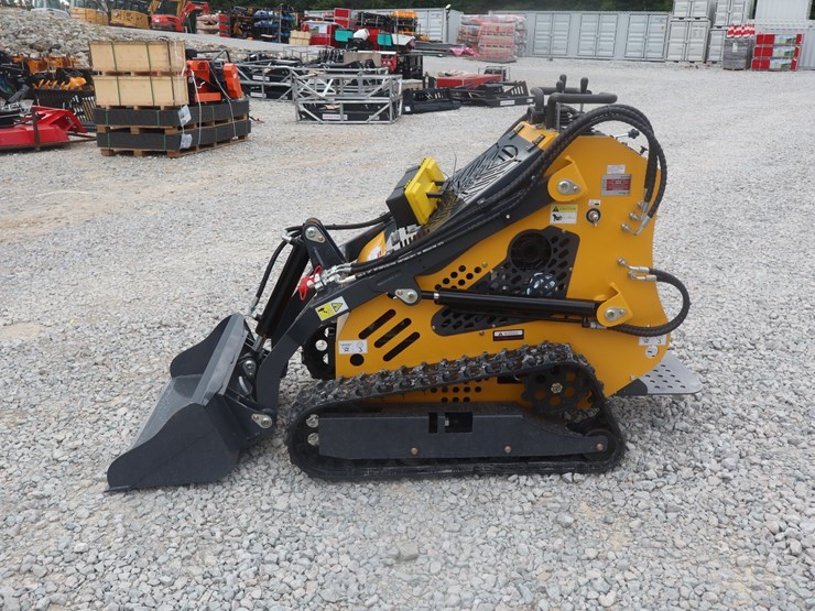 #1393-•-walk-behind-track-loader---ssl60-image-2