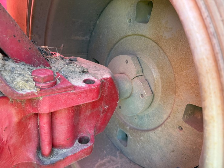 1983-massey-ferguson-4880-image-10