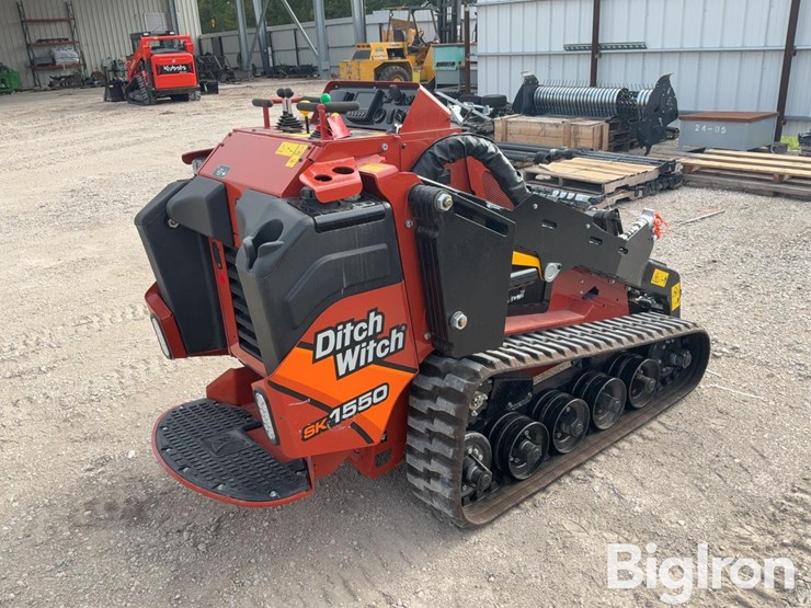 2024-ditch-witch-sk1550-image-6