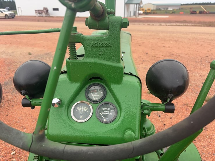 john-deere-a-image-13
