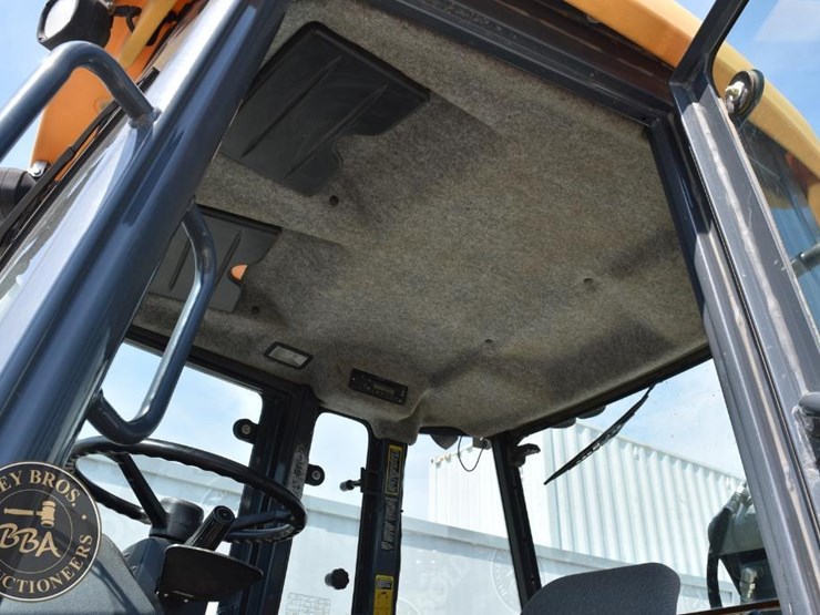 2015-deere-410k-image-55