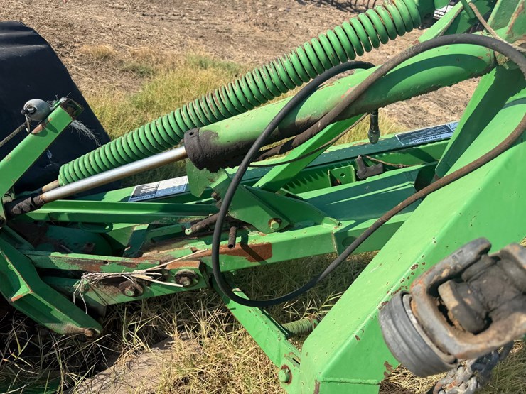 john-deere-275-image-13