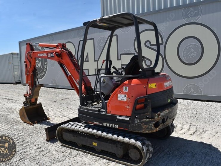 2020-kubota-kx71-3-image-7