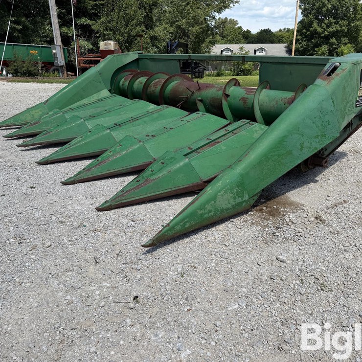 JOHN DEERE 653A