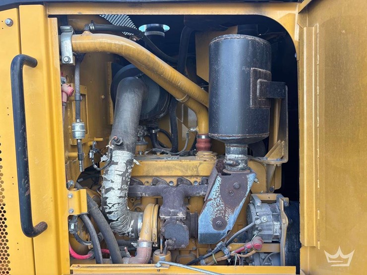 caterpillar-c6.6-image-19