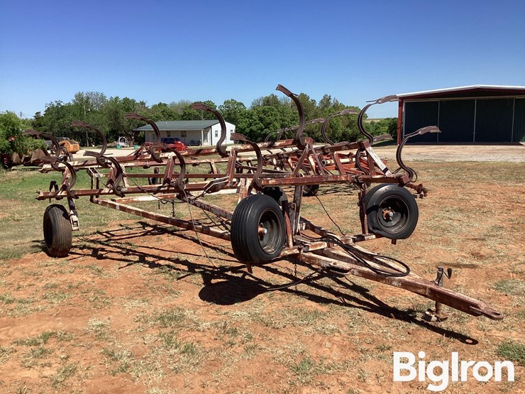 nh3-40’-anhydrous-knife-applicator-image-3