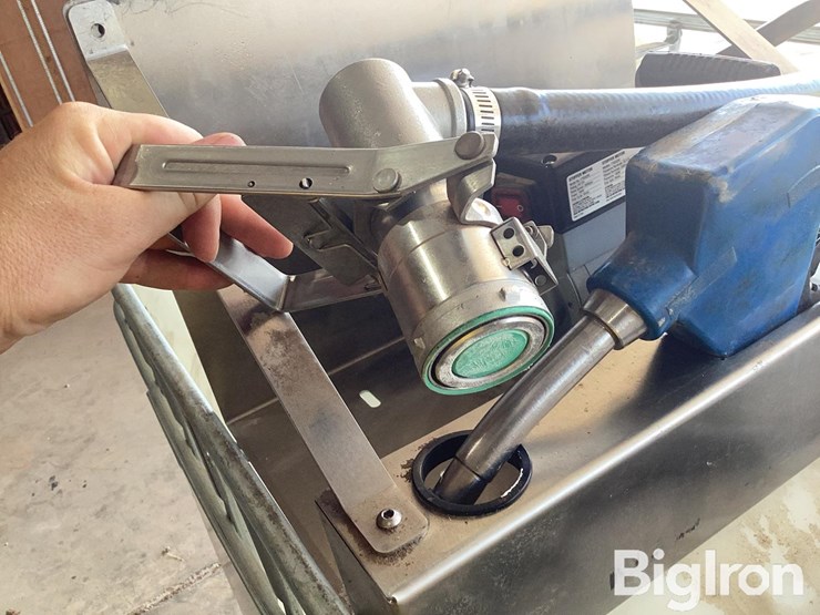 schutz-rmx-330-ecobulk-def-tote-w/fill-rite-pump-image-14