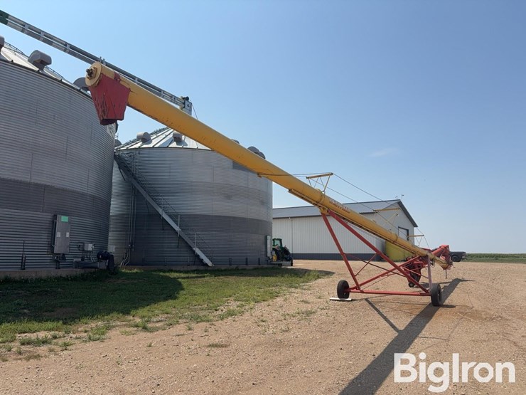 westfield-mk130-71-swing-hopper-grain-auger-image-5