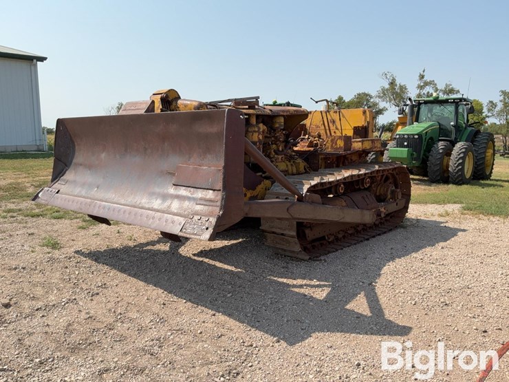 1947-caterpillar-d8-image-1