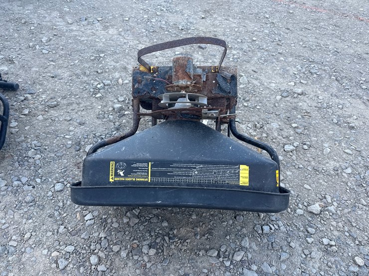 #48465-•-seed-spreader-inv#48465-image-2