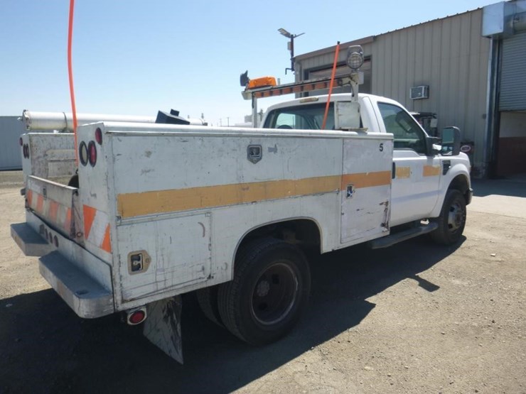 2009-ford-f350-image-3