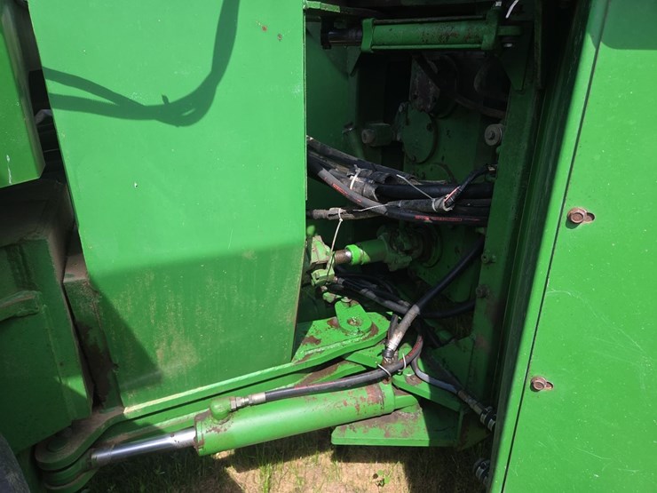 john-deere-8760-image-14