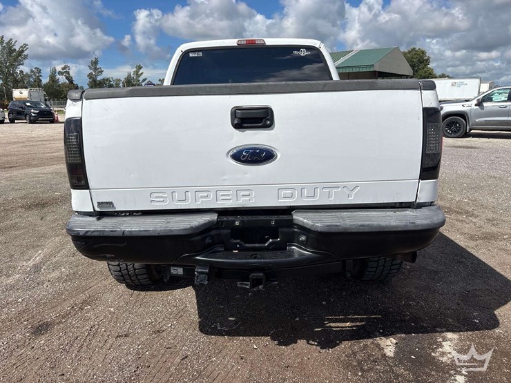 2005-ford-f250-image-17