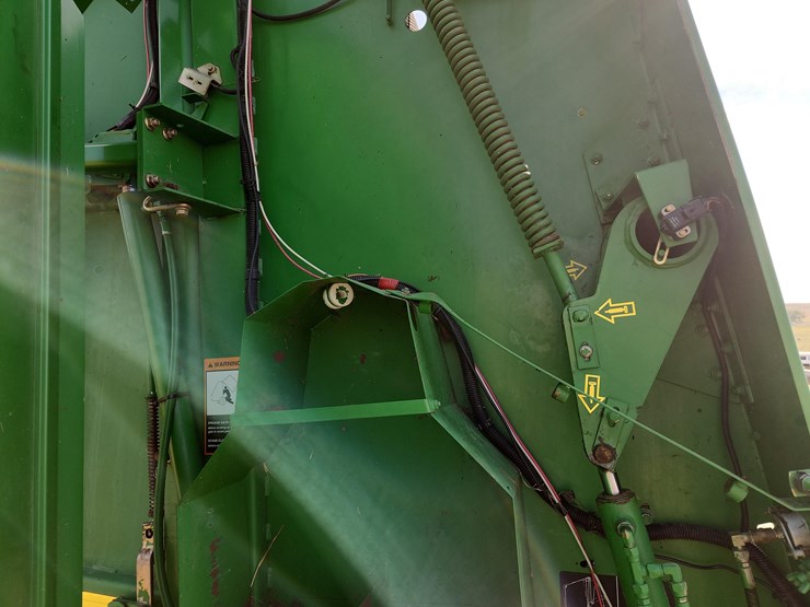 1996-john-deere-566-image-11