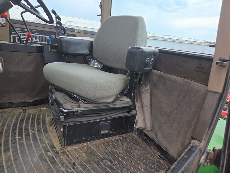 john-deere-8770-image-41