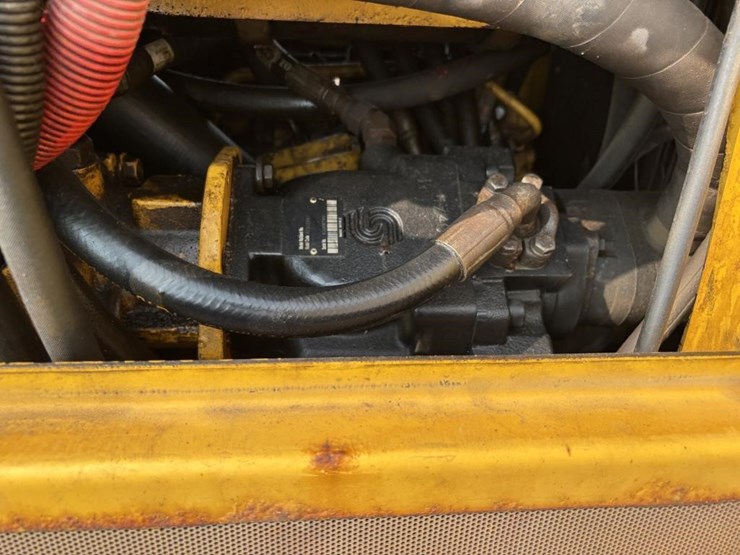 2009-deere-772g-image-73