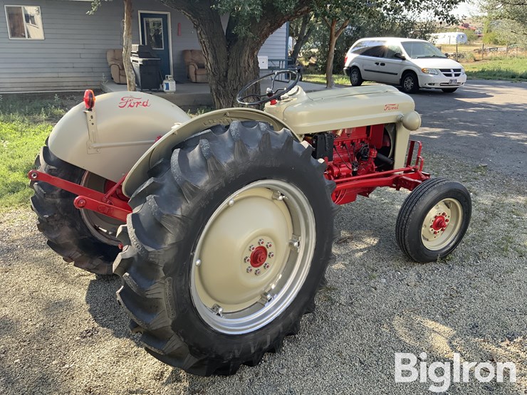 1953-ford-jubilee-image-5