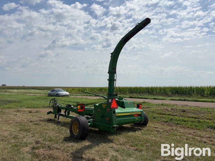 john-deere-3975-image-5
