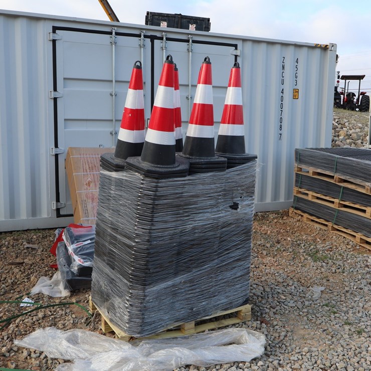 #17 • TRAFFIC CONES QTY- 250