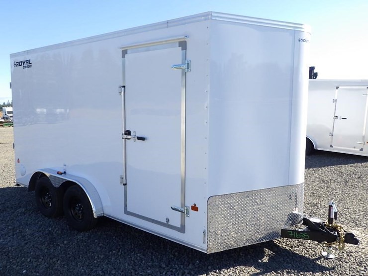 2027-royal-lcht35-7.516v-86-t/a-enclosed-trailer-image-7