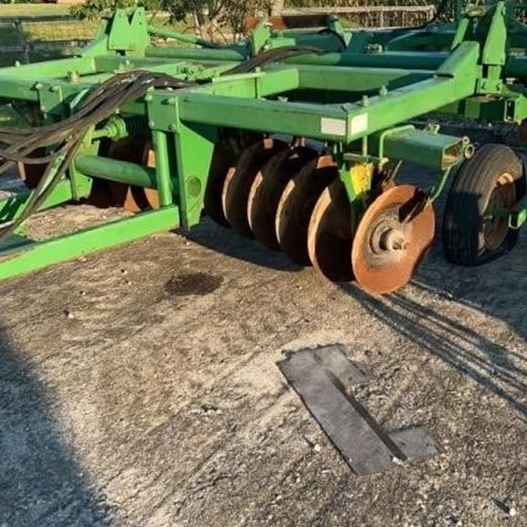 JOHN DEERE 1710A