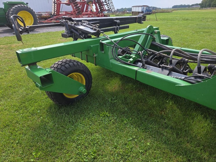john-deere-1690-image-7