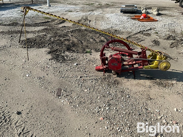 new-holland-451-image-6