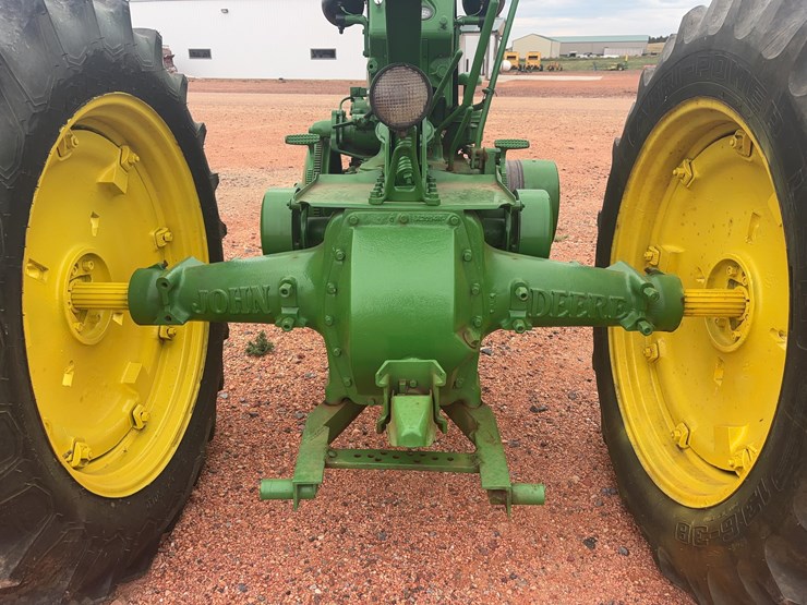 john-deere-a-image-12