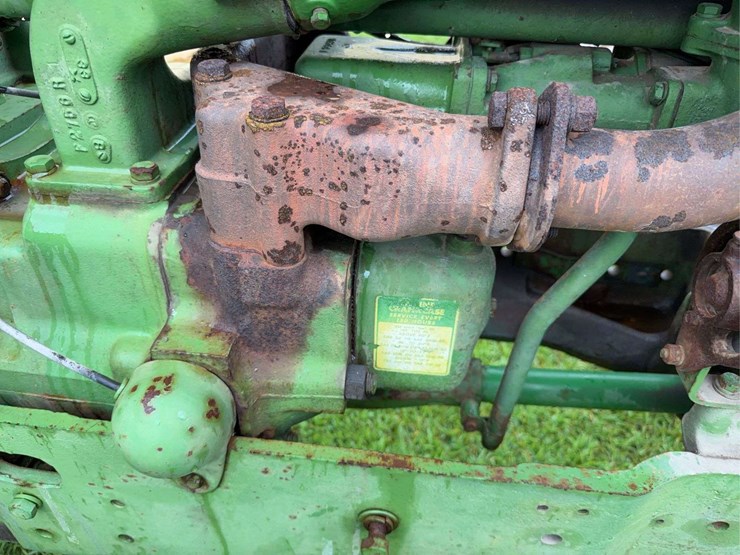 john-deere-720-image-24