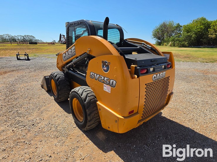 2013-case-sv250-image-7