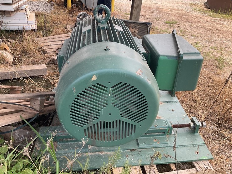 #171-•-toshiba-electric-motor-image-4