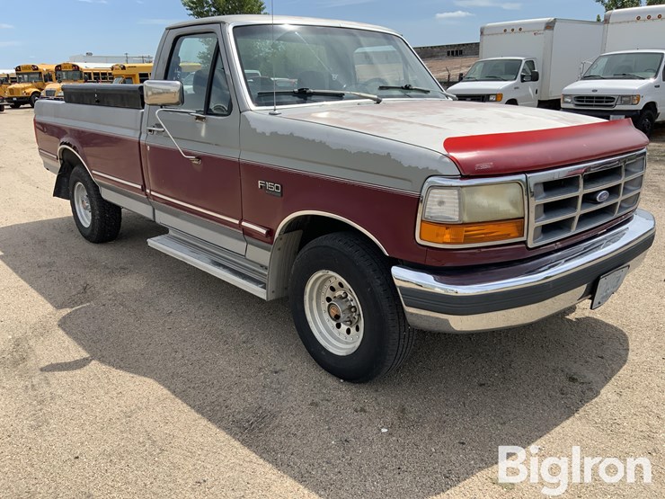1993-ford-f150-xlt-image-3